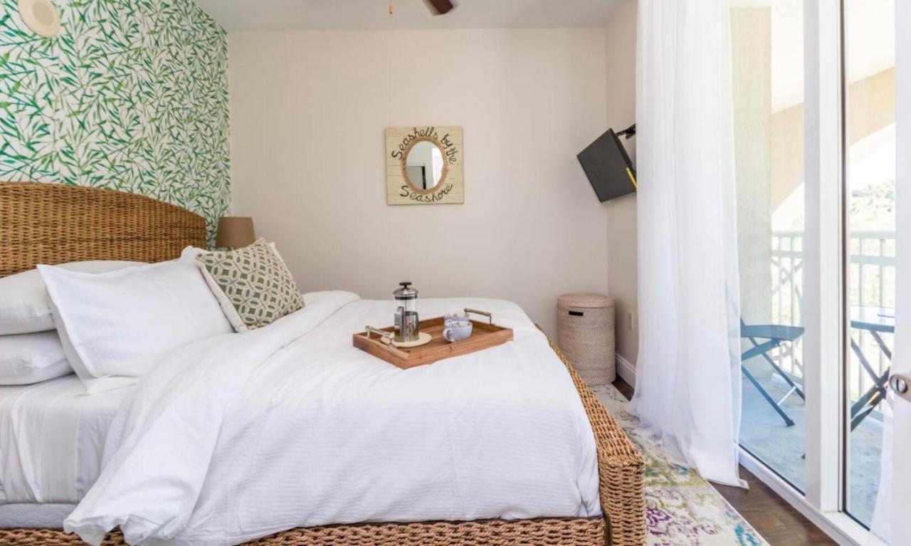 Tropical Coastal Resort Boynton Beach Bagian luar foto
