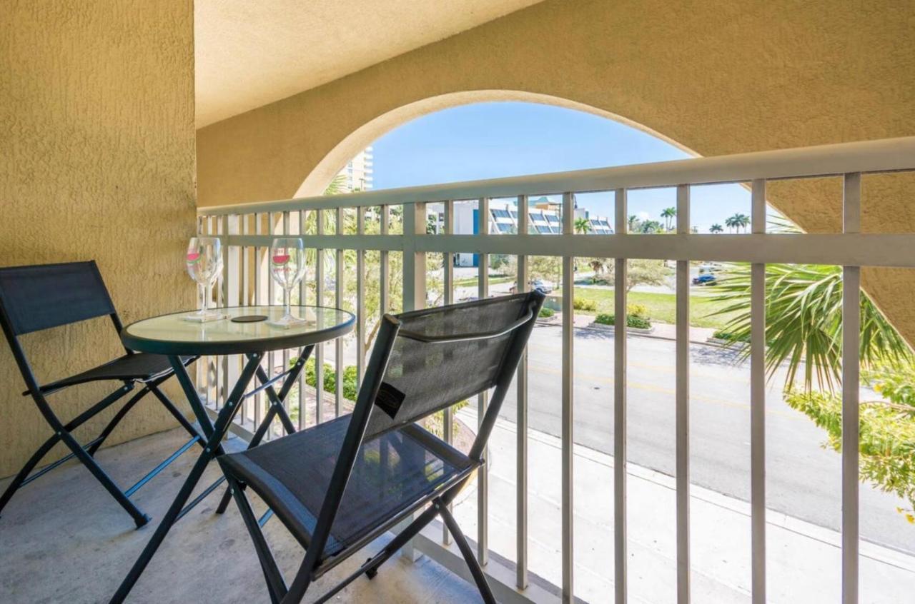 Tropical Coastal Resort Boynton Beach Bagian luar foto